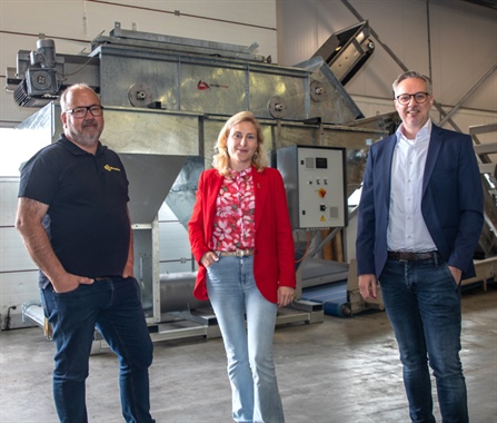 SAMENWERKENDE MACHINEBOUWERS KENNEN ELKAAR DOOR EN DOOR