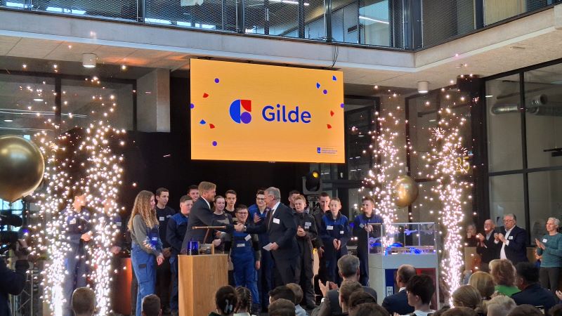 Koning Willem-Alexander opent Gilde Vakcollege Techniek