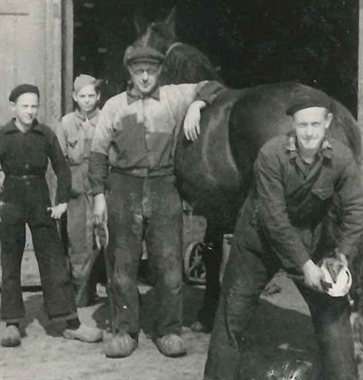 VAN SMEDERIJ TOT INTERNATIONAAL MAAKBEDRIJF