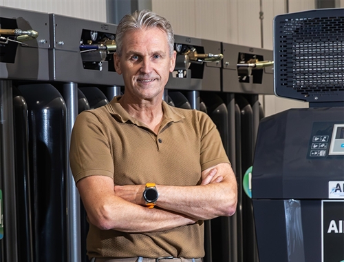 MET EIGEN STIKSTOF LASERSNIJDEN VOOR DUURZAME PRODUCTIE