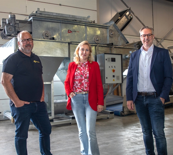 SAMENWERKENDE MACHINEBOUWERS KENNEN ELKAAR DOOR EN DOOR